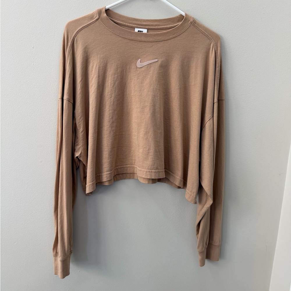 Nike Women's Brown Long Sleeve Tee